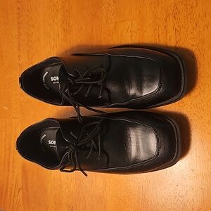 Boys dress shoes